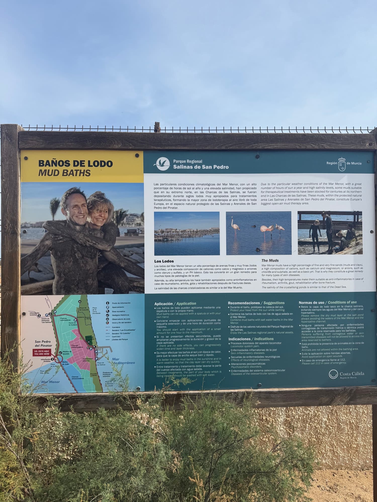 Informační tabule Baños de lodo v parku Salinas de San Pedro